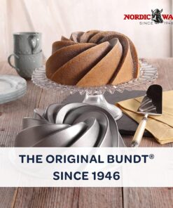 Alternative view of Nordic Ware Platinum Collection Heritage Bundt Pan Silver