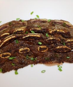 Farberware Extra-Large Plastic Cutting Board, Dishwasher- Safe Poly Chopping Board for Kitchen Meal Prep with Easy Grip Handle, 12-inch by 18-inch, White 16 71qdNfxp2L