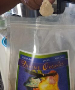 Divine Organics 2 Lb / 32 Ounce - Raw Peruvian Maca Powder - Certified Organic - Vegan, Antioxidant, Gluten Free - Mix in Coffee, Chocolate, Smoothies, Cereals - Yellow Peruvian Maca Root 20 71qdSr8el2L