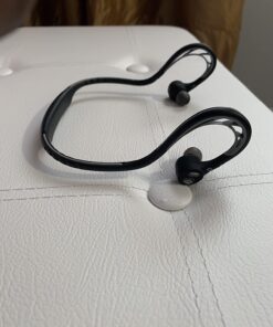 Alphasonik V50BT Bluetooth Headphones for Those Looking for a Pair of Wireless Headphones with Excellent Sound Quality. Bluetooth 5.0 connectivity and up to 30 Hours of Playtime on a Single Charge. 46 71qn2mKL5UL