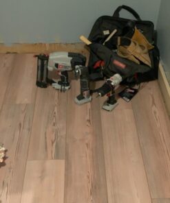 PORTER-CABLE 20V MAX* Cordless Brad Nailer, 18GA, Tool Only (PCC790B) Bare Tool Only 40 71qnW 0nI L
