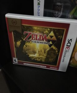 Nintendo Selects: The Legend of Zelda: A Link Between Worlds - 3DS 30 71qsNRh7aaL