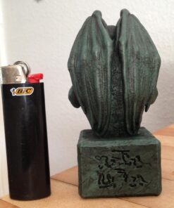 Cthulhu: The Ancient One Tribute Box Novelty Book, August 16, 2016 48 71r pqd3gnL