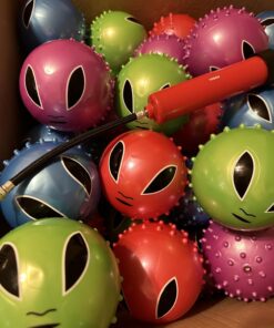 Franklin Sports Ball Pump Kit -7.4" - Perfect for Basketballs, Soccer Balls and More - Complete Hand Pump Kit with Needles, Flexible Hose, Air Pressure Gauge and Carry Bag,Red 32 71r5YCOoY6L