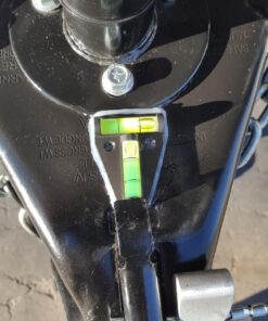 Camco RV T Level | Assists You in Leveling Your RV | For Front-to-Back and Side-to-Side Leveling | Screw-Mounted (25543), Green,black 20 71rMSNjTnVL