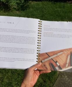 Hand Lettering 101: A Step-by-Step Calligraphy Workbook for Beginners (Gold Spiral-Bound Workbook with Gold Corner Protectors) (Modern Calligraphy) 47 71rMd6Gh8GL