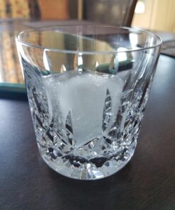 Home-Complete Large Ice Molds Silicone Trays Makes 8, 2”x 2” Big Cubes BPA-Free, Flexible-Chill Water, Lemonade, Cocktails, and More, Black(Pack Of 2) 2"x2"9(2 Pack) 43 71rOI8OAnmL