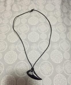 URBAN JEWELRY Men's Black 316l Stainless Steel Alpha Spear Wolf Teeth Pendant Chain Necklace Black Wolf Teeth Pendant 31 71rOpz4Vp4L