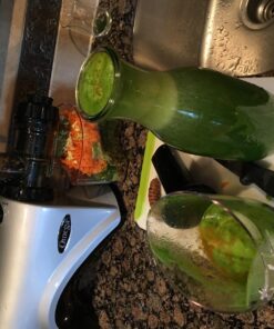 Omega NC800HDS Cold Press Juicer Machine, Vegetable and Fruit Juice Extractor and Nutrition System, Dual-Stage Slow Masticating Juicer, 150 W, Silver 36 71rcebJuMjL