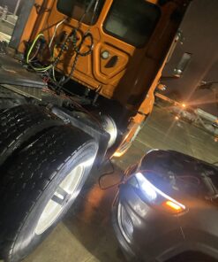 Lifeline AAA Premium Road Kit, 42 Piece Emergency Car Kit with Jumper Cables, Flashlight and First Aid Kit,4330AAA,Black 31 71rjTXXOpTL