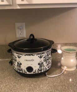 Crock Pot 4.5 Quart Manual Slow Cooker, Damask Pattern, White 17 71ruAYRTzBL