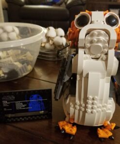 LEGO Star Wars: The Last Jedi PORG 75230 Building Kit (811 Pieces) (Discontinued by Manufacturer) 32 71s12Xd2yL