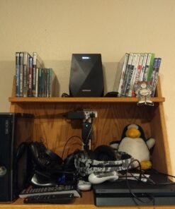 NETGEAR WiFi Mesh Range Extender EX7700 - Coverage up to 2300 sq.ft. and 45 devices with AC2200 Tri-Band Wireless Signal Booster & Repeater (up to 2200Mbps speed), plus Mesh Smart Roaming 38 71sFG098vIL