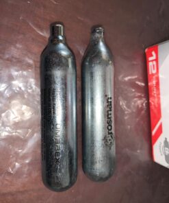 Umarex High-Grade CO2 Cartridges for Pellet Guns, BB Guns and Airsoft Guns 12 Gram (Pack of 12) 25 71sPr4N59yL