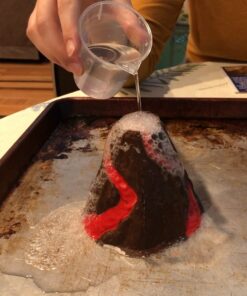 NATIONAL GEOGRAPHIC Stunning Chemistry Set - Mega Science Kit with 45 Easy Experiments- Make a Volcano and Launch a Rocket, STEM Projects for Kids Ages 8-12, Science Toys (Amazon Exclusive) Stunning Science 24 71sTFlha3fL