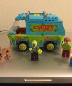LEGO Scooby-Doo 75902 The Mystery Machine Building Kit 47 71sTu6MNpjL