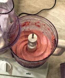 Braun FP3020 12 Cup Food Processor Ultra Quiet Powerful motor, includes 7 Attachment Blades + Chopper and Citrus Juicer , Made in Europe with German Engineering, White 41 71sXA1c8ZWL