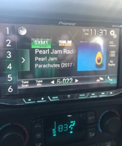 PAC RP5-GM11 Radio Replacement Interface With Built-In OnStar Retention/Steering Wheel Control Retention/Navigation Outputs for Select GM Class II Vehicles Blue 40 71sjaijCOwL