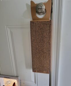 SmartyKat Scratch Up Corrugated Hanging Cat Scratcher, Catnip Infusion Technology - Brown, Single Wide Scratch Up (Catnip Infused) Single Pack 39 71skyWDRqL