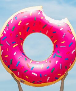 BigMouth Inc. Giant Pool Float Strawberry Frosted 29 71t53VnhFAL