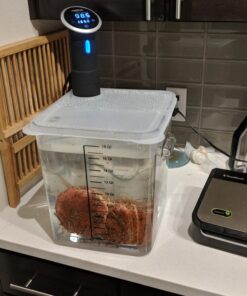 Rubbermaid Commercial Products Plastic Space Saving Square Food Storage Container For Kitchen/Sous Vide/Food Prep, 18 Quart, Clear (FG631800CLR) 18 Qt. 37 71tFc5WsR5L