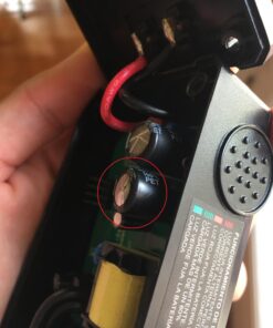 Battery Tender 021-0123 Junior 12V, 0.75A Battery Charger and Maintainer, Black/Green (021-0123) 38 71tGS qvugL