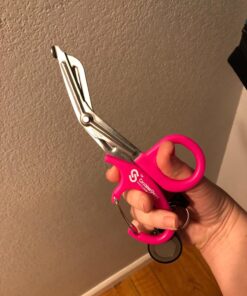 Trauma Shears with Carabiner - Stainless Steel Bandage Scissors for Surgical, EMT, EMS, Medical, Nursing, and Veterinary Use, First Aid Supplies and Accessories, 7.5-inch, Pink 1 Count (Pack of 1) 33 71tKA dFPYL