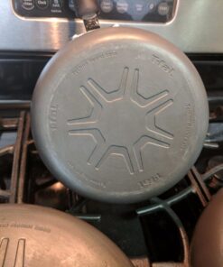 T-fal Ultimate Hard Anodized Nonstick Cookware Set 17 Piece Oven Safe 400F, Lid Safe 350F Pots and Pans, Dishwasher Safe Black 17-Piece 42 71tSuMI0yRL