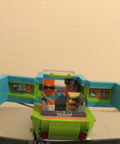 LEGO Scooby-Doo 75902 The Mystery Machine Building Kit 42 71tUhj2QRL