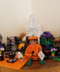 LEGO Holiday 6175449 Halloween Haunt 40260, Multi 16 71tZBQNC2CL