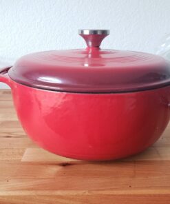 Lodge 6 Quart Enameled Cast Iron Dutch Oven with Lid – Dual Handles – Oven Safe up to 500° F or on Stovetop - Use to Marinate, Cook, Bake, Refrigerate and Serve – Island Spice Red 56 71tjv9SYkvL