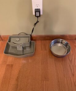 PetSafe Multi-Tier Fountain – Large Waterer Great for Cats and Dogs – 2 Heights to Drink From – Great for Senior Pets – 100 Oz Capacity – Fresh, Filtered Water 36 71tyf5dUfxL