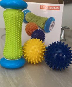 Pasnity Foot Massage Roller Spiky Ball Foot Pain Relief Massager Relieve Plantar Fasciitis and Heel Foot Arch Pain and Relax Shoulder Foot Back Leg Hand, Included 1 Roller & 2 Spiky Balls (Light Blue) 17 71uDI5gjM0L