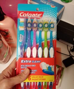 Colgate Extra Clean Toothbrush, Soft Toothbrush for Adults, 6 Count (Pack of 1), Packaging May Vary 6 Count (Pack of 1) Extra Clean Soft 56 71uGKB328vL