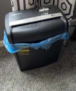 Amazon Basics 6 Sheet Cross Cut Paper and Credit Card Home Office Shredder with 3.8 Gallon Bin, Black 33 71uLgaG0bL