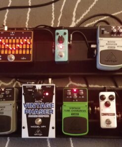 Donner Fuzz Pedal, Stylish Fuzz Guitar Pedal, Classic Mini Fuzz Pedal for Electric Guitar True Bypass Green Fuzz 42 71uPDBUWGrL