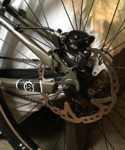 SHIMANO MA-F Disc Brake Mounting Bracket 180-mm Post/IS Rear 18 71uSo W5ytL