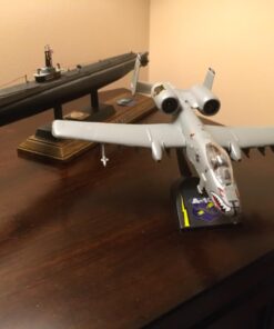 Revell SnapTite A-10 Warthog Plastic Model Kit , White 36 71uZHrf03sL