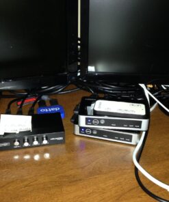 Kinivo HDMI Switch 4K HDR 301BN (3 in 1 Out, 4K 60Hz HDR, HDMI 2.0, High Speed 18Gbps, IR Remote, HDCP) - Compatible with Roku, PS5, Xbox, Apple TV, Nintendo Switch, Cable Box 3-PORT 38 71uZRW7iK1L