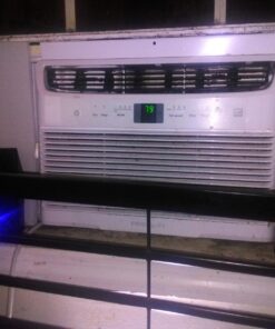 Alternative view of Cyber Acoustics USB Powered 2.0 Desktop Speaker System with 3.5mm Audio for Laptops and Desktop Computers (CA-2016), Black