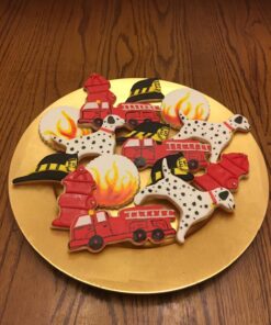R&M International Fire Truck Cookie Cutters, Firefighter, Truck, Helmet, Hydrant, Dog, 5-Piece Set 33 71uj8MVZCUL