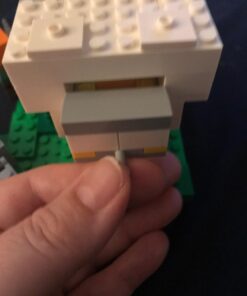 LEGO Minecraft The Chicken Coop 21140 Building Kit , 84 months to 168 months(198 Pieces) 26 71uk930ayAL