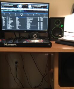 Mediabridge ULTRA Series Subwoofer Cable (8 Feet) - Dual Shielded with Gold Plated RCA to RCA Connectors - Black 31 71v9mMndaqL