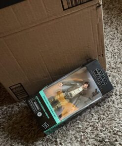 STAR WARS The Black Series Captain Cassian Andor 6-Inch-Scale Rogue One: A Story Collectible Figure, Toys for Kids Ages 4 and Up 1 Count (Pack of 1) 27 71vCYRhXHeL