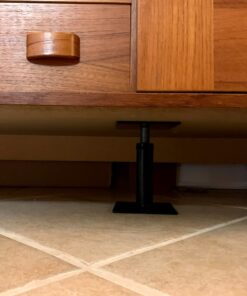 Camco Camper/RV Save-A-Step Brace | Stabilizes RV Steps & Protects Camper Step from Sag and Wear | Features 1,000lb Load Rating & Adjusts from 4-5/8” to 8” | Crafted of Heavy-Gauge Steel (43681) 4-5/8" - 8" Brace 19 71vTA 7nvyL