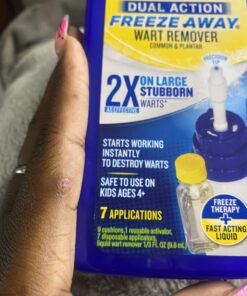 Dr. Scholl's Dual Action Freeze Away WART Remover, 8 Applications // Freeze Therapy + Powerful Fast Acting Salicylic Liquid to Remove Common and Plantar Warts, 0.33 Fl Oz, 1 Count 43 71vTKL6WnmL