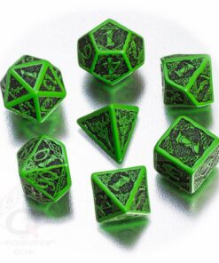 Q-Workshop Polyhedral 7-Die Set: Celtic 3D GREEN & Black Dice Set! 3 71vgStCC53L