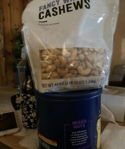Amazon Brand - Happy Belly Fancy Whole Cashews, Roasted & Sea Salted, 2.75 Pound (Pack of 1) 2.75 Pound (Pack of 1) 32 71vmzV6w8tL