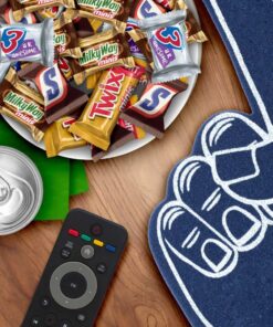 SNICKERS, TWIX, MILKY WAY & 3 MUSKETEERS Variety Pack Super Bowl Milk Chocolate Candy Bars Assortment, 240 Pieces Bag 26 71vzhGjMaBL