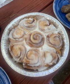 Coleman Portable Camping Oven with Thermometer & Adjustable 10 Sq. In. Rack, Designed to Sit on Top of Camp Stoves or Fire 42 71w0NWe6PlL